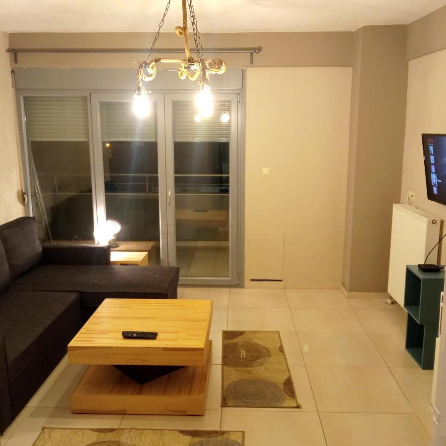 Sunny Street Apartment เทสซาโลนิกิ ภายนอก รูปภาพ