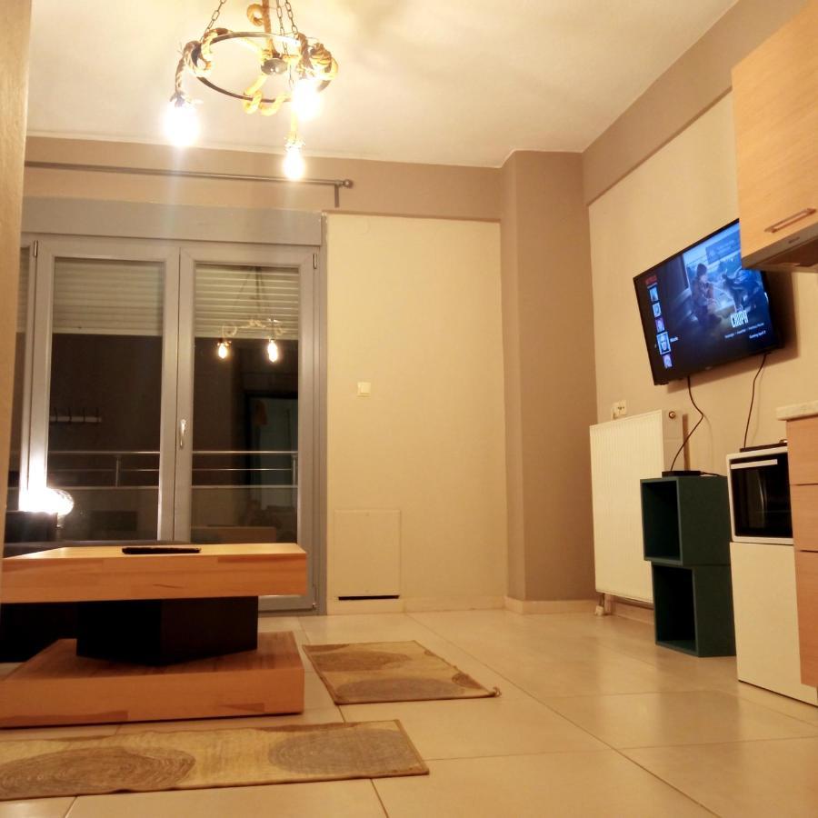 Sunny Street Apartment เทสซาโลนิกิ ภายนอก รูปภาพ
